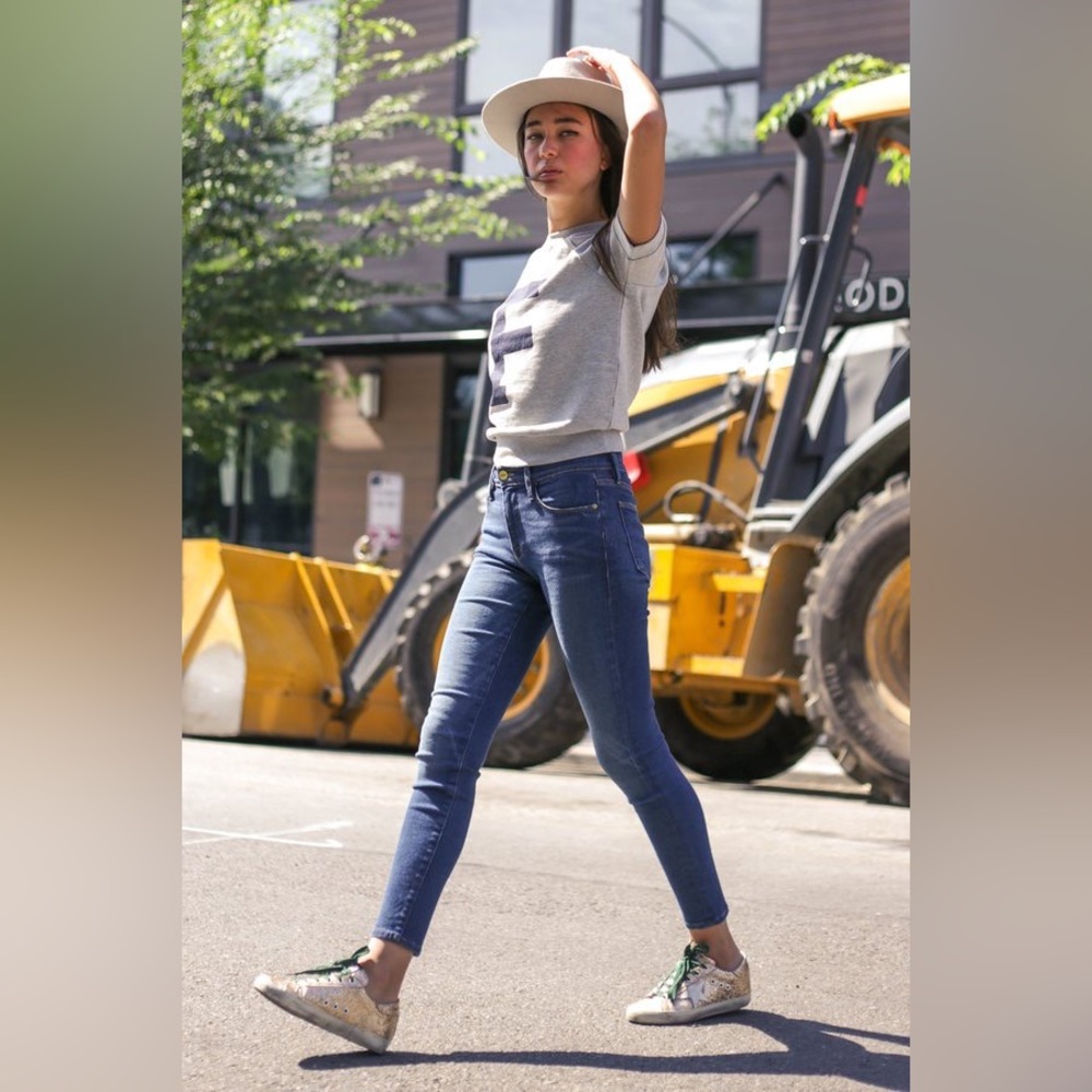 Frame Le High Skinny